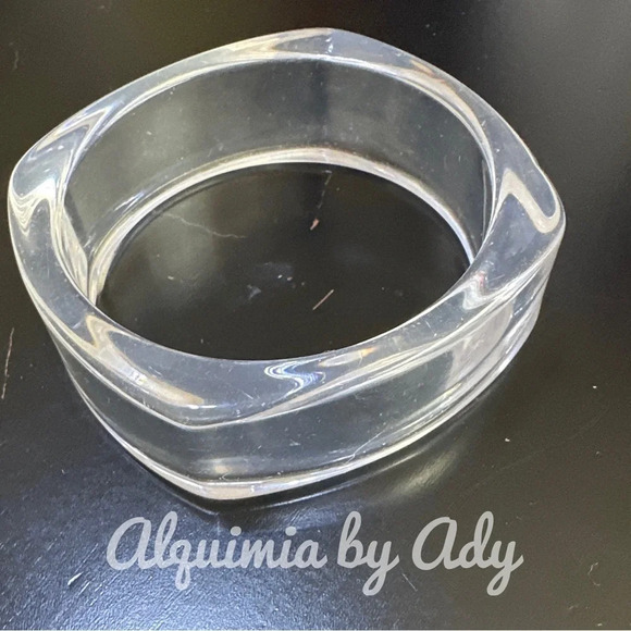 Luicite/acrylic/transparent/ translucent maximalism big chunky bangle - Picture 1 of 4
